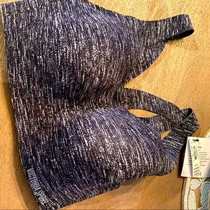 Victoria’s Secret Sport Bra 32DD - NWT